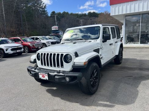Used 2023 Jeep Wrangler Unlimited Sport AWD/4WD image 4