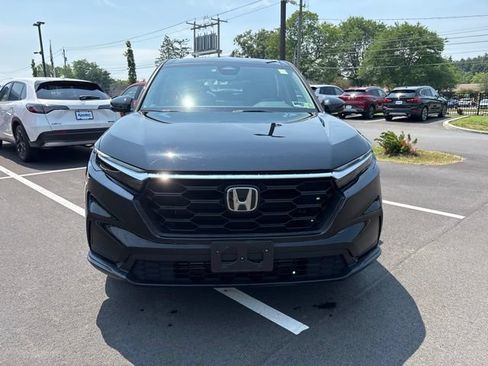 Used 2023 Honda CR-V LX image 3