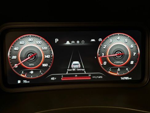 Used 2022 Hyundai Kona N Line image 9