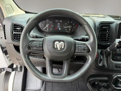 Used 2023 RAM ProMaster 2500 FWD image 14