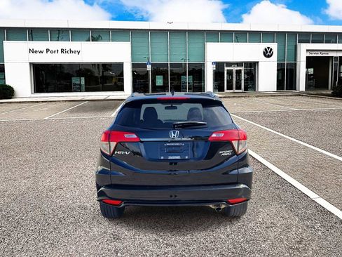 Used 2022 Honda HR-V Sport image 7
