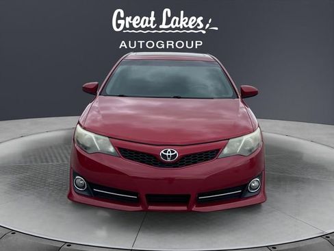 Used 2012 Toyota Camry SE w/ Leather Pkg FWD image 8
