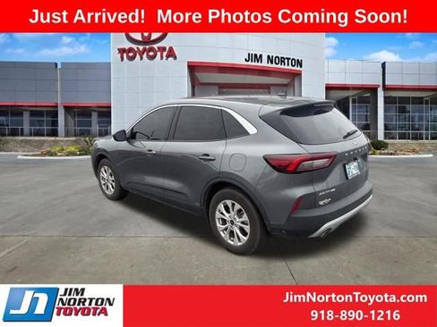 Used 2024 Ford Escape Active image 5