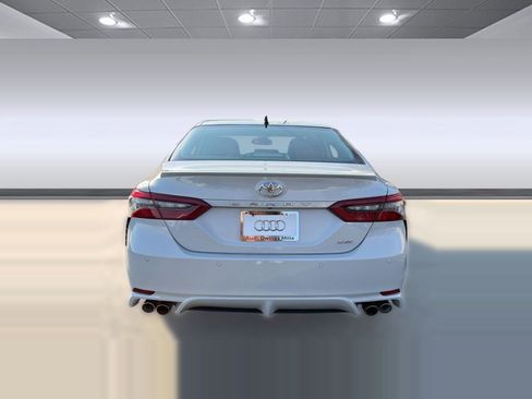 Used 2022 Toyota Camry XSE w/ Navigation Package image 10