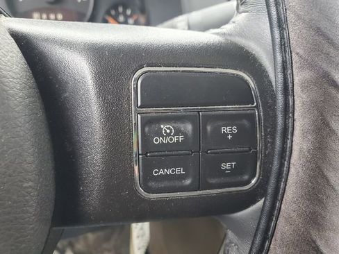 Used 2017 Jeep Patriot High Altitude image 8