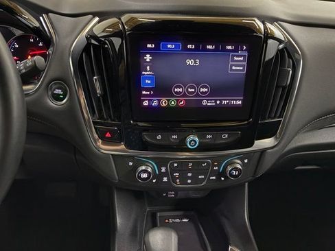 Used 2023 Chevrolet Traverse High Country AWD/4WD image 45