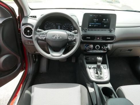 Used 2023 Hyundai Kona SE AWD/4WD image 21