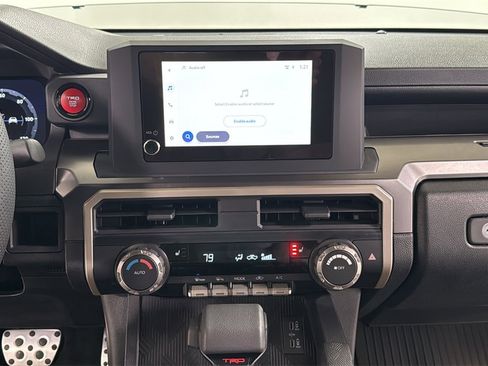 Certified 2025 Toyota Tacoma TRD Sport image 10