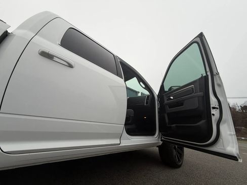 Used 2019 RAM 1500 Big Horn AWD/4WD image 17