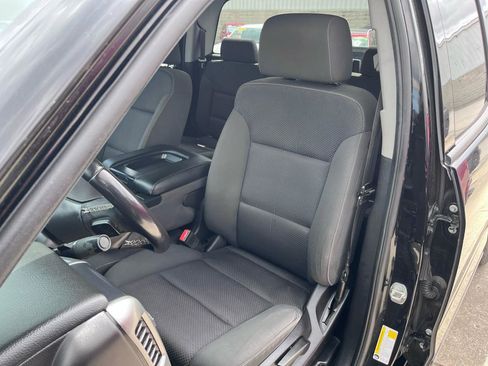 Used 2019 Chevrolet Silverado 1500 LT AWD/4WD image 21