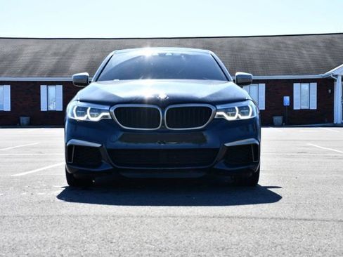 Used 2018 BMW M550i xDrive image 2