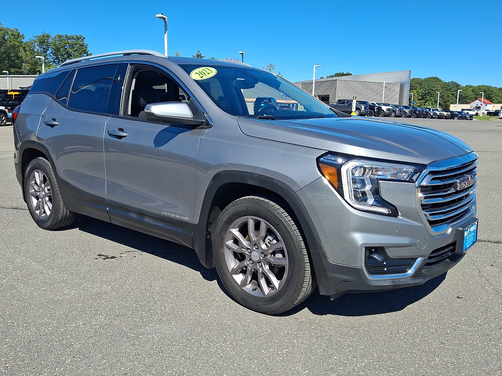 Certified 2023 GMC Terrain SLT w/ Tech Package AWD/4WD image 1