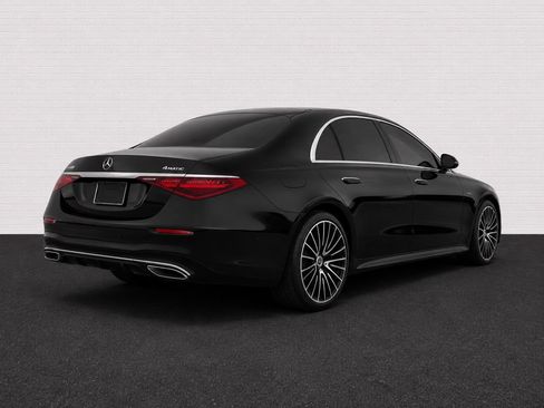 Used 2021 Mercedes-Benz S 580 4MATIC Sedan image 4