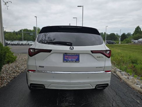 Used 2026 Acura MDX SH-AWD w/ Advance Package image 9
