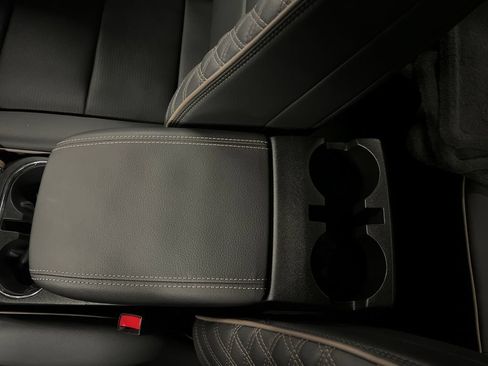 Certified 2024 GMC Canyon Denali AWD/4WD image 27