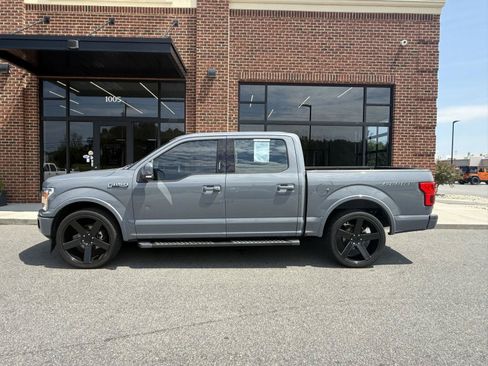 Used 2019 Ford F150 Lariat RWD image 3