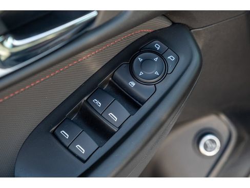 Used 2024 Chevrolet TrailBlazer RS w/ Convenience Package FWD image 14