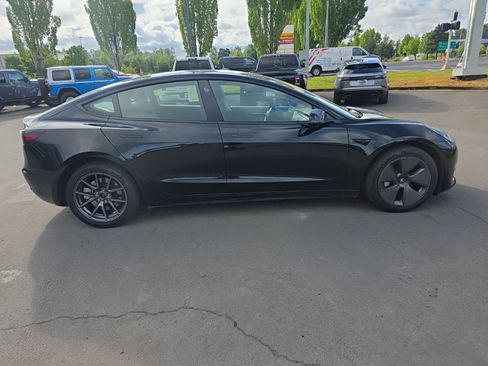 Used 2023 Tesla Model 3 Standard Range RWD image 6