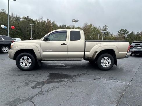 Used 2008 Toyota Tacoma PreRunner image 3