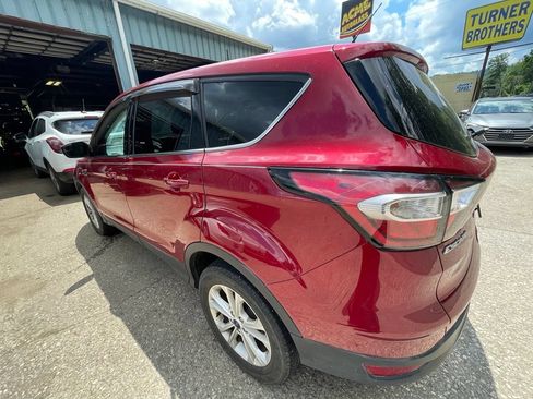 Used 2017 Ford Escape SE AWD/4WD image 7