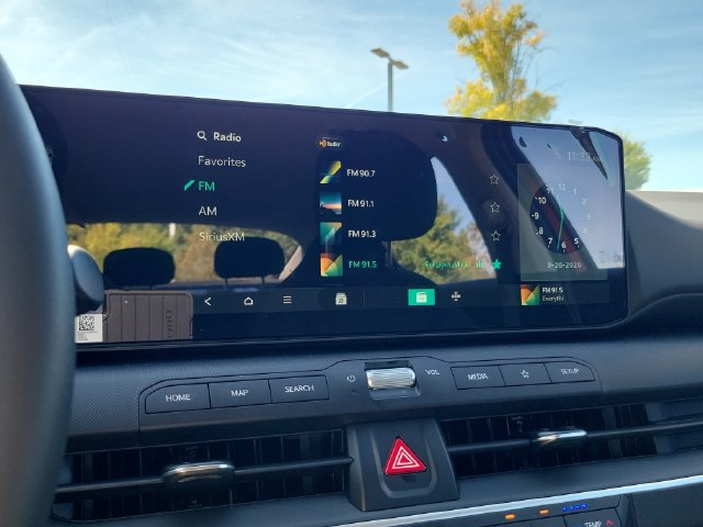 New 2026 Kia K4 FWD image 18