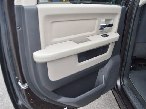Used 2011 RAM 3500 Big Horn AWD/4WD image 18
