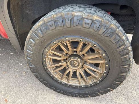 Used 2022 GMC Sierra 2500 AT4 w/ AT4 Premium Plus Package image 15