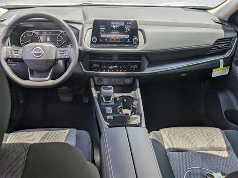 New 2026 Nissan Rogue SV FWD image 13
