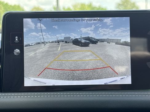 Used 2022 Genesis G70 2.0T w/ Prestige Package RWD image 13