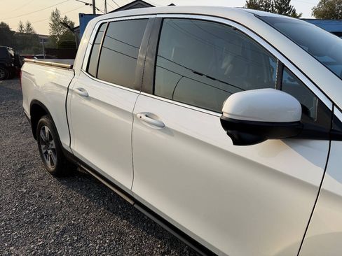 Used 2017 Honda Ridgeline RTL-T image 12