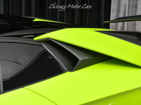 Used 2016 Lamborghini Aventador LP 750-4 Superveloce image 35