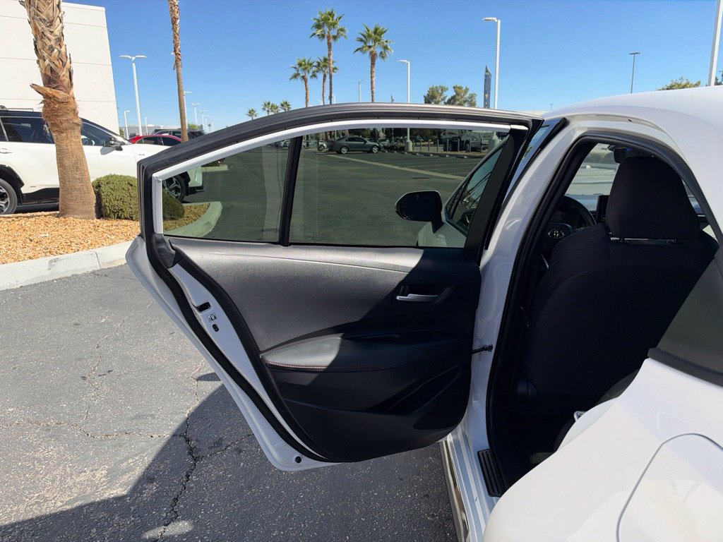 Certified 2024 Toyota Corolla SE w/ SE Package FWD image 18