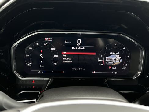 New 2026 GMC Sierra 1500 Elevation image 14