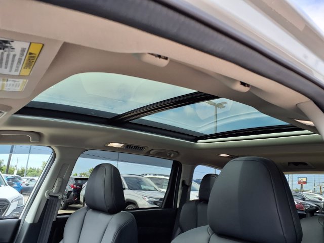 Certified 2026 Subaru Ascent Limited Bronze AWD/4WD image 6