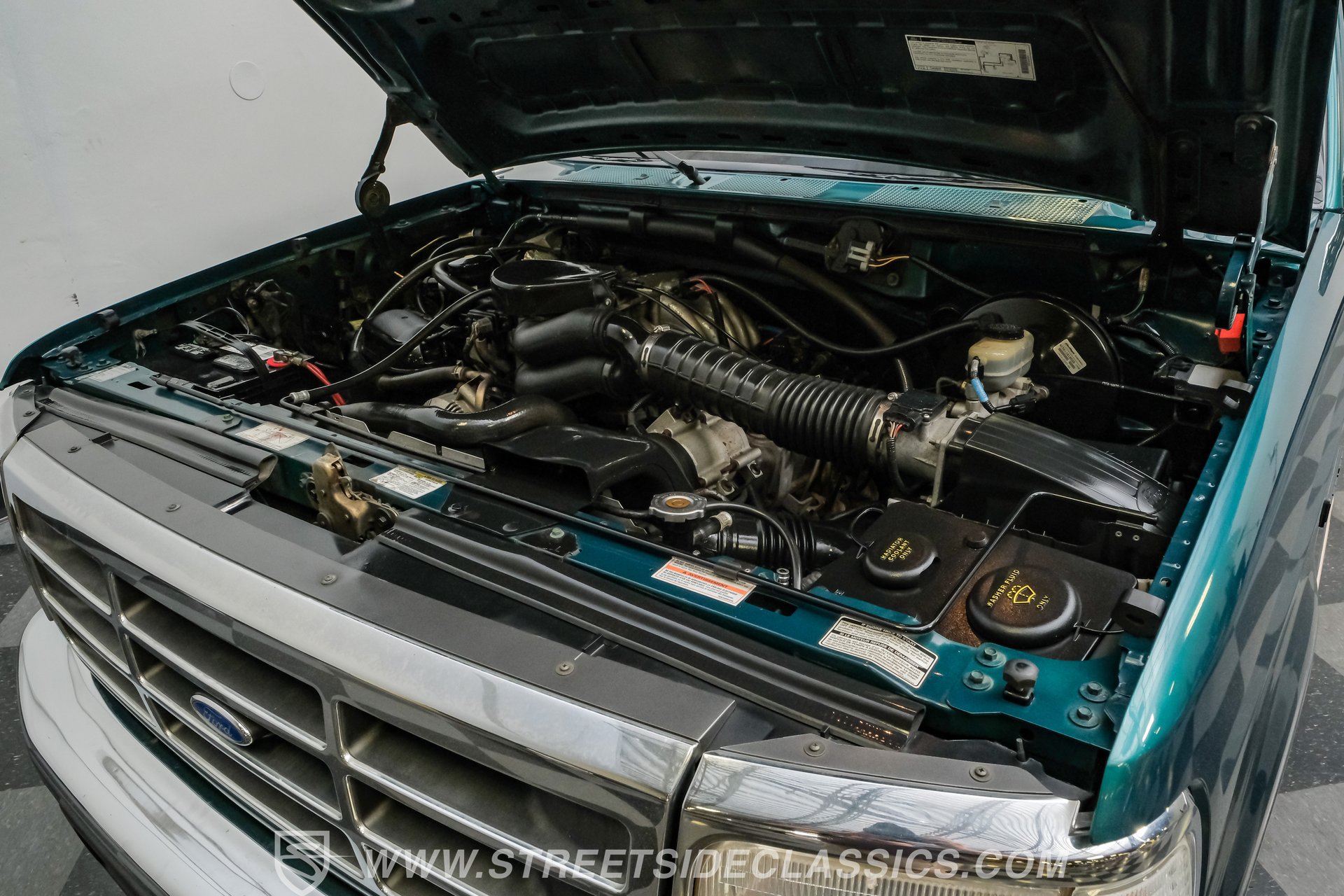 Used 1996 Ford Bronco Eddie Bauer AWD/4WD image 37