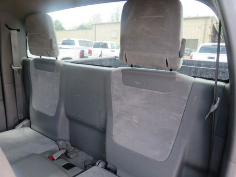 Used 2011 Toyota Tacoma PreRunner image 25