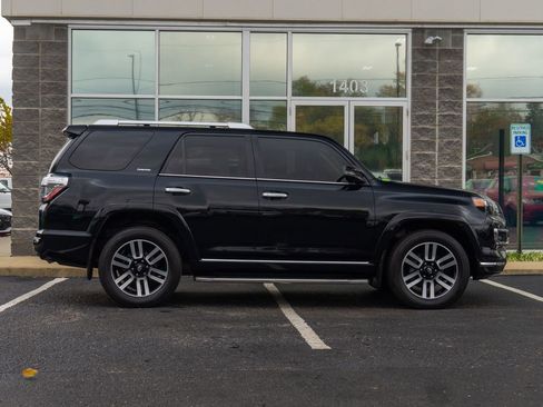 Used 2020 Toyota 4Runner SR5 image 4
