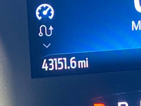 Used 2023 Ford F150 XLT w/ Trailer Tow Package image 25