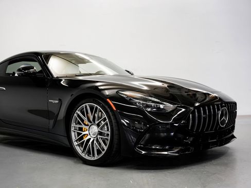 Used 2025 Mercedes-Benz AMG GT 55 image 35