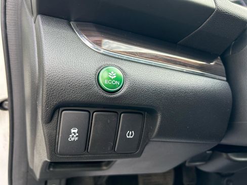 Used 2015 Honda CR-V EX-L image 22