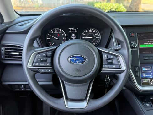 Used 2025 Subaru Outback AWD/4WD image 10