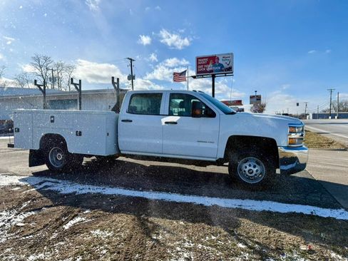 Used 2016 Chevrolet Silverado 3500 W/T w/ WT Convenience Package image 8