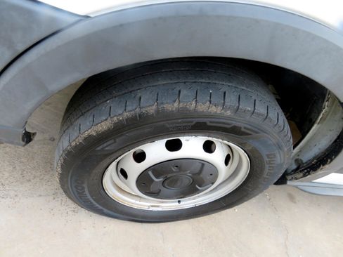 Used 2016 Ford Transit 350 148 Medium Roof image 32