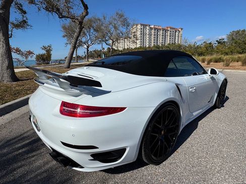 Used 2015 Porsche 911 Turbo S AWD/4WD image 38