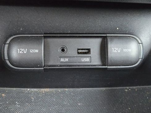Used 2014 Kia Soul FWD image 21
