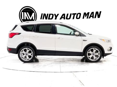 Used 2019 Ford Escape Titanium image 3