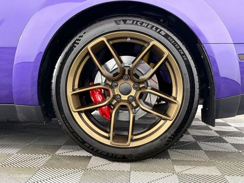 Used 2019 Dodge Challenger SRT Hellcat Redeye RWD image 10