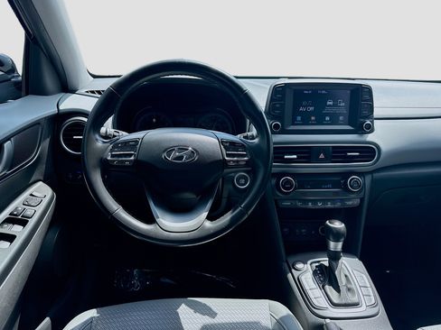 Used 2021 Hyundai Kona Limited FWD image 20