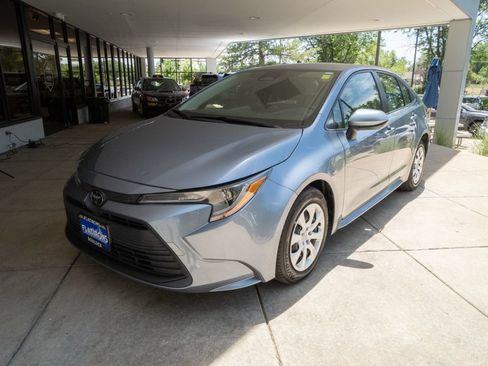 Used 2024 Toyota Corolla LE FWD image 3