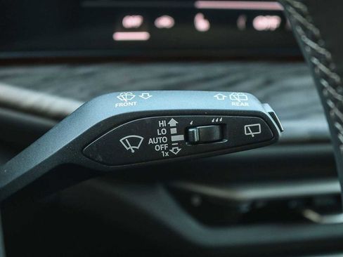 New 2025 Audi Q5 Premium image 31